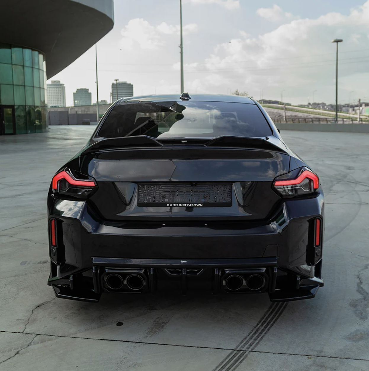 BMW M2 G87 2023+ Uyumlu Arka Difüzör Arka Tampon Eki