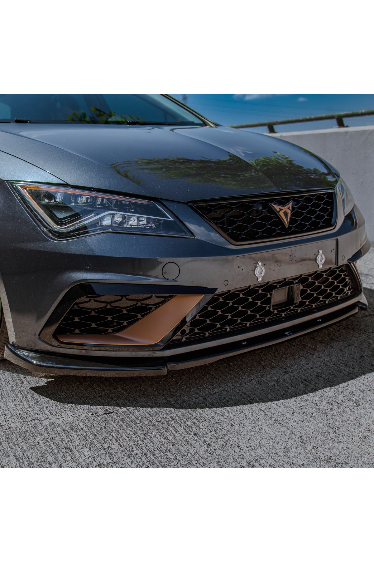 Seat Leon FR 2017-2019 Piano Black Body Kit Seti | Ön Lip + Marşpiyel + Difüzör + Flap + Bagaj Spoilerı