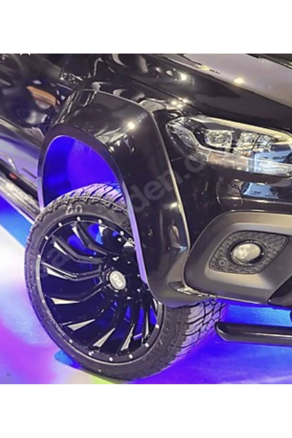 2017 Ve Üzeri̇ Mercedes X Class Jumbo Çamurluk Kaplama Kabartma Koruma Seti̇ Çi̇ft Depo