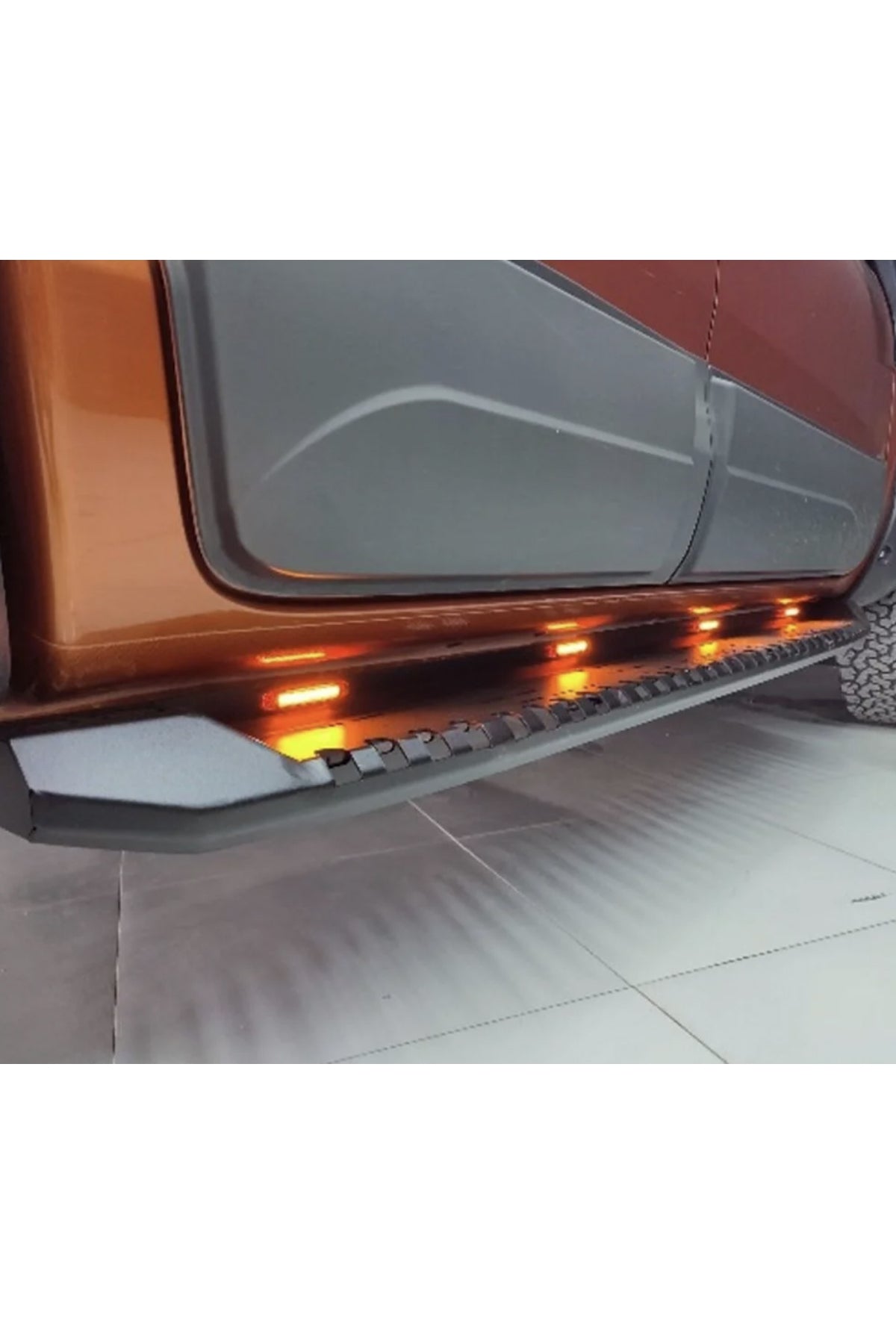 Volkswagen Amarok 2022+ Led'Li Demir Yan Basamak Lazer Kesim Düz Model