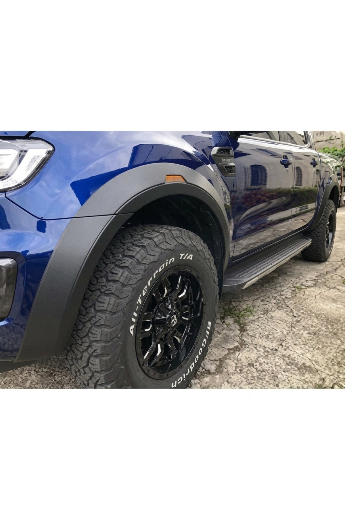 FORD RANGER T7 T8 UYUMLU ÇAMURLUK DODİK KAPLAMA SETİ 6 PARÇA REFLEKTÖRLÜ İTHAL ÜRÜN SENSÖRSÜZ - TMZ Garage