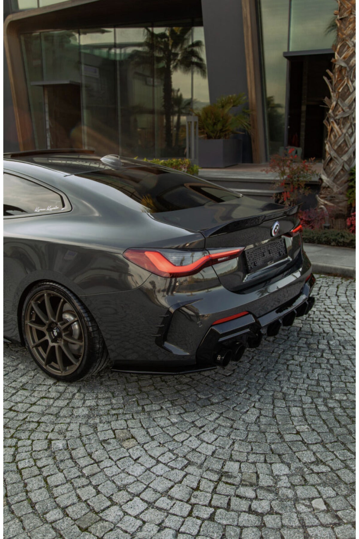 BMW 4 Serisi G22 Coupe Arka Difüzör & Flap Seti | M Sport Uyumlu Agresif Tampon Altı Paket