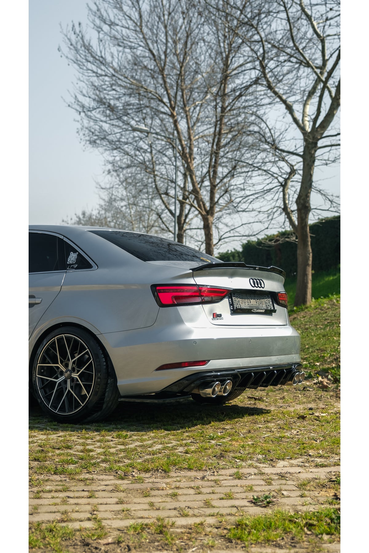 Audi A3 8V Sedan 2016-2020 Komple Body Kit Seti | Ön Lip + Yan Marşpiyel + Difüzör + Flap + Bagaj Spoilerı