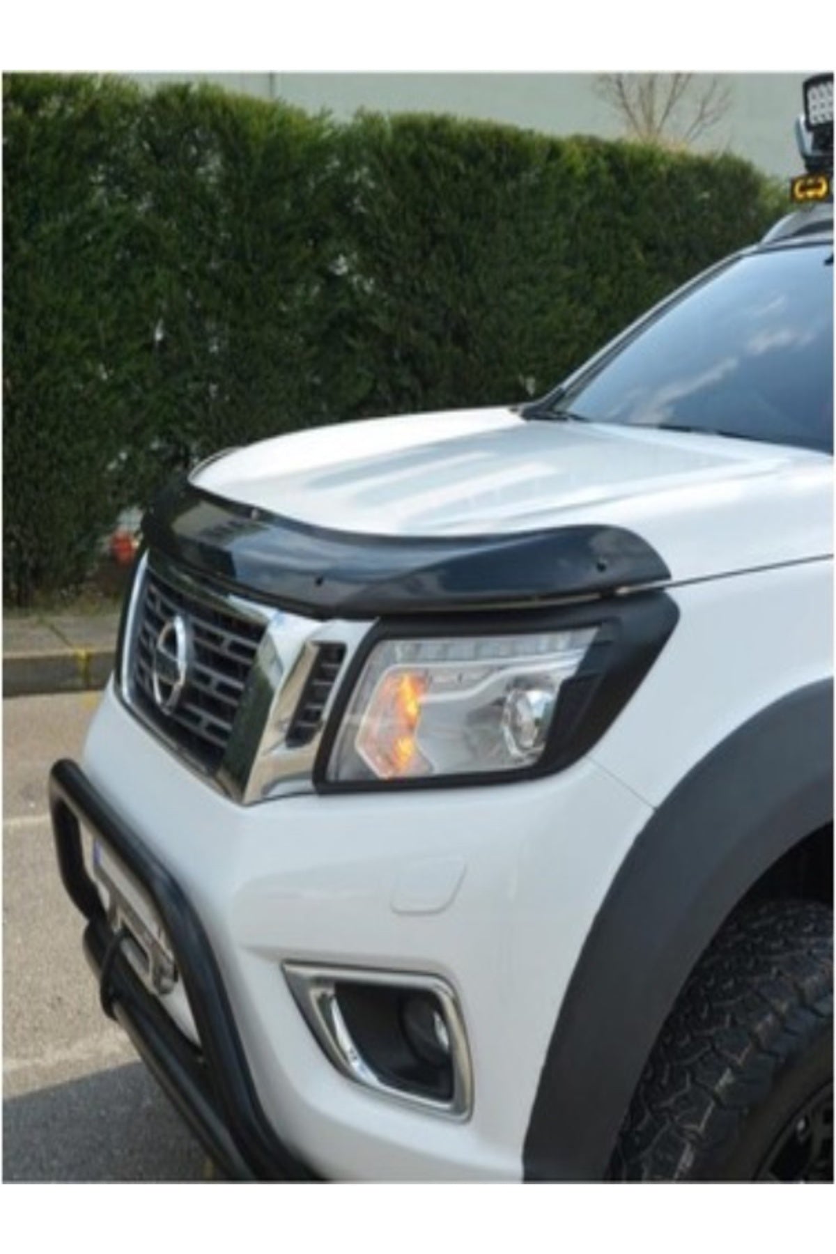 2015+ Nissan Navara Kaput Rüzgarlığı Koruma