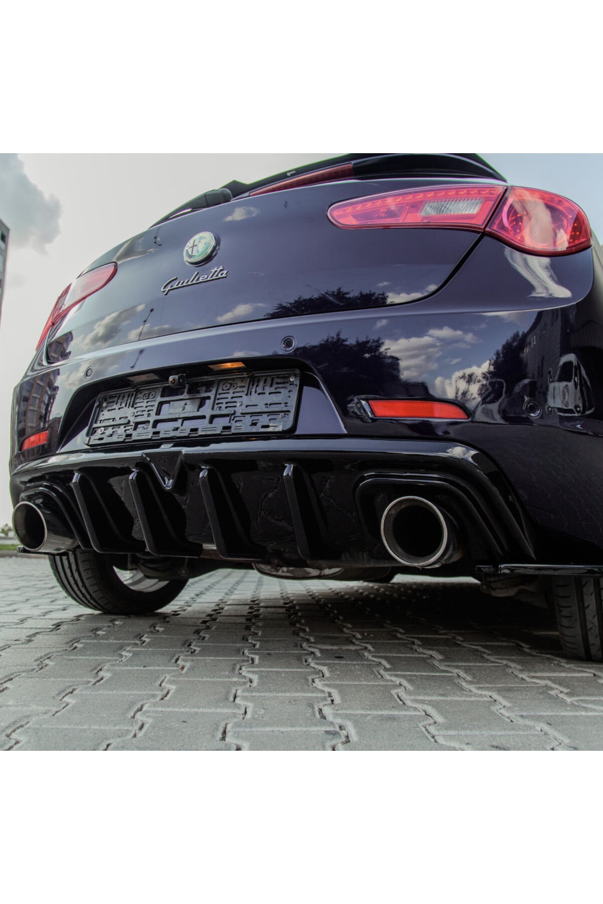 Alfa Romeo Giulietta Arka Difüzör 2010-2020 Uyumlu İtalyan Tip Arka Difüzör Piano Black ABS - TMZ Garage