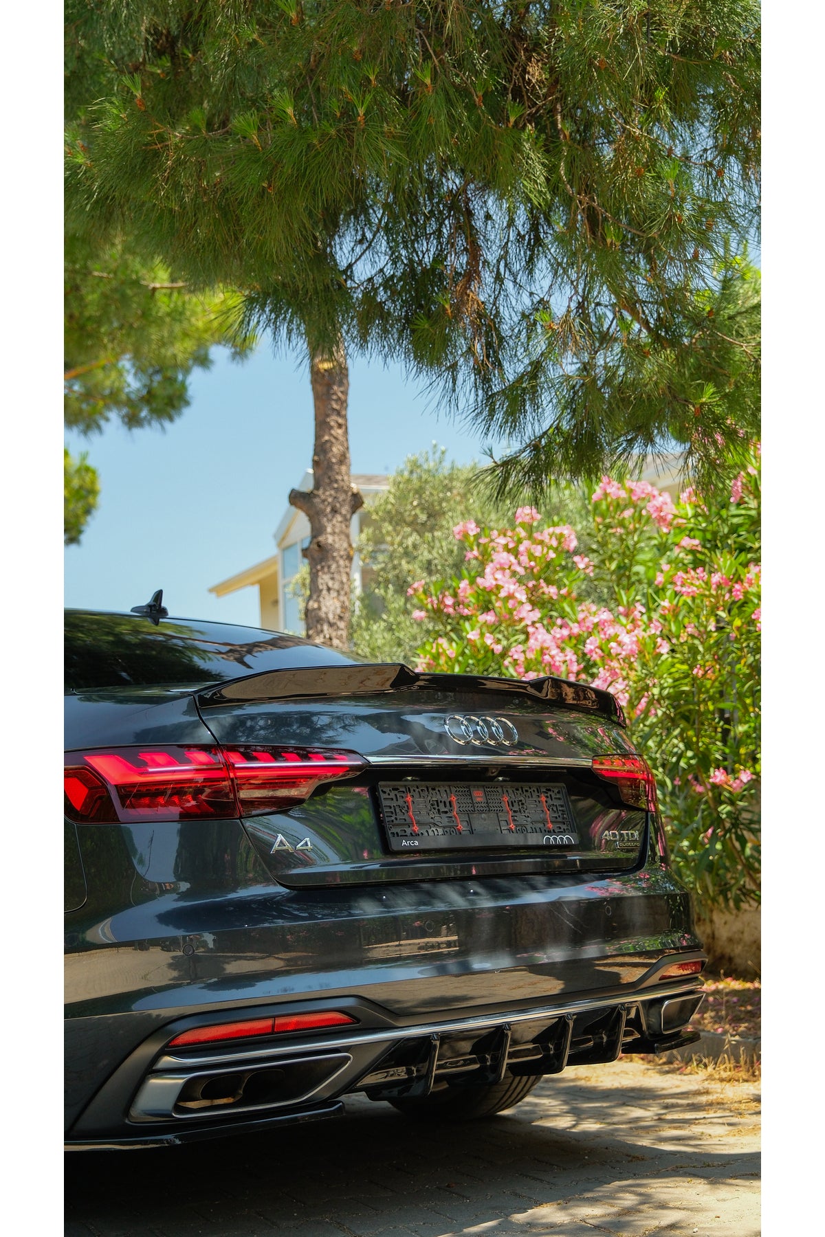 Audi A4 Bagaj Spoiler 2019-2024 | Standart / Advanced / Business Uyumlu Parlak Siyah Spoiler