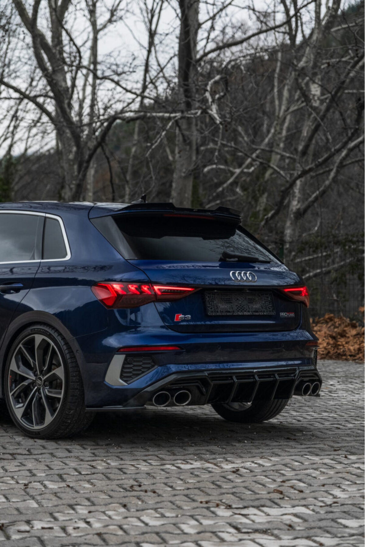 Audi A3 S-Line Sportback 8Y 2020-2024 Body Kit Seti Ön Lip Marşpiyel Difüzör Flap Spoiler