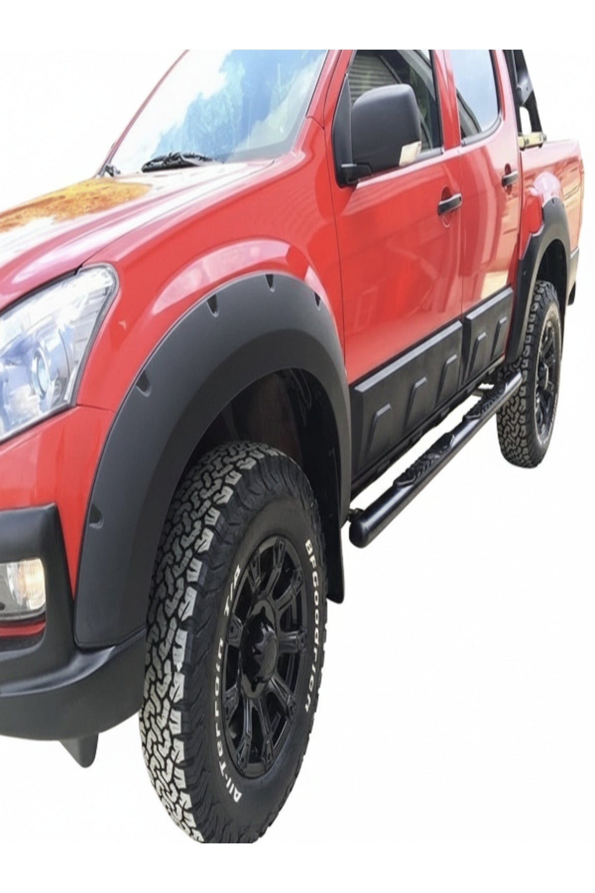 2012-2019 Isuzu D-Max Çamurluk Dodi̇k Kaplama Kabartma Koruma Seti̇ Vi̇da Görünümlü