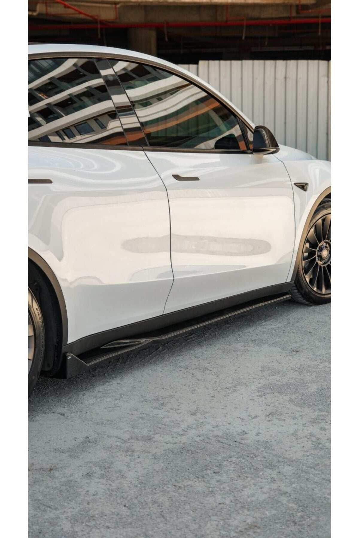 Tesla Model Y 2020-2025 Body Kit Seti Ön Lip Marşpiyel Difüzör Spoiler