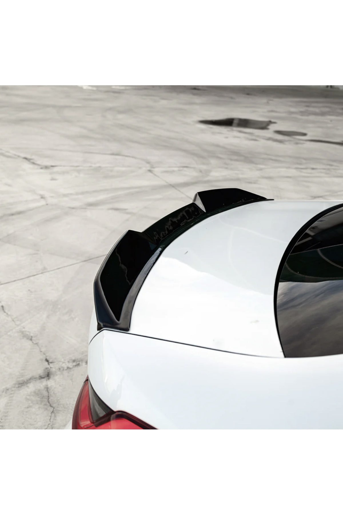 BMW 3 Serisi G20 2018+ Spoiler Piano Black Bagaj Üstü Spoiler Eki