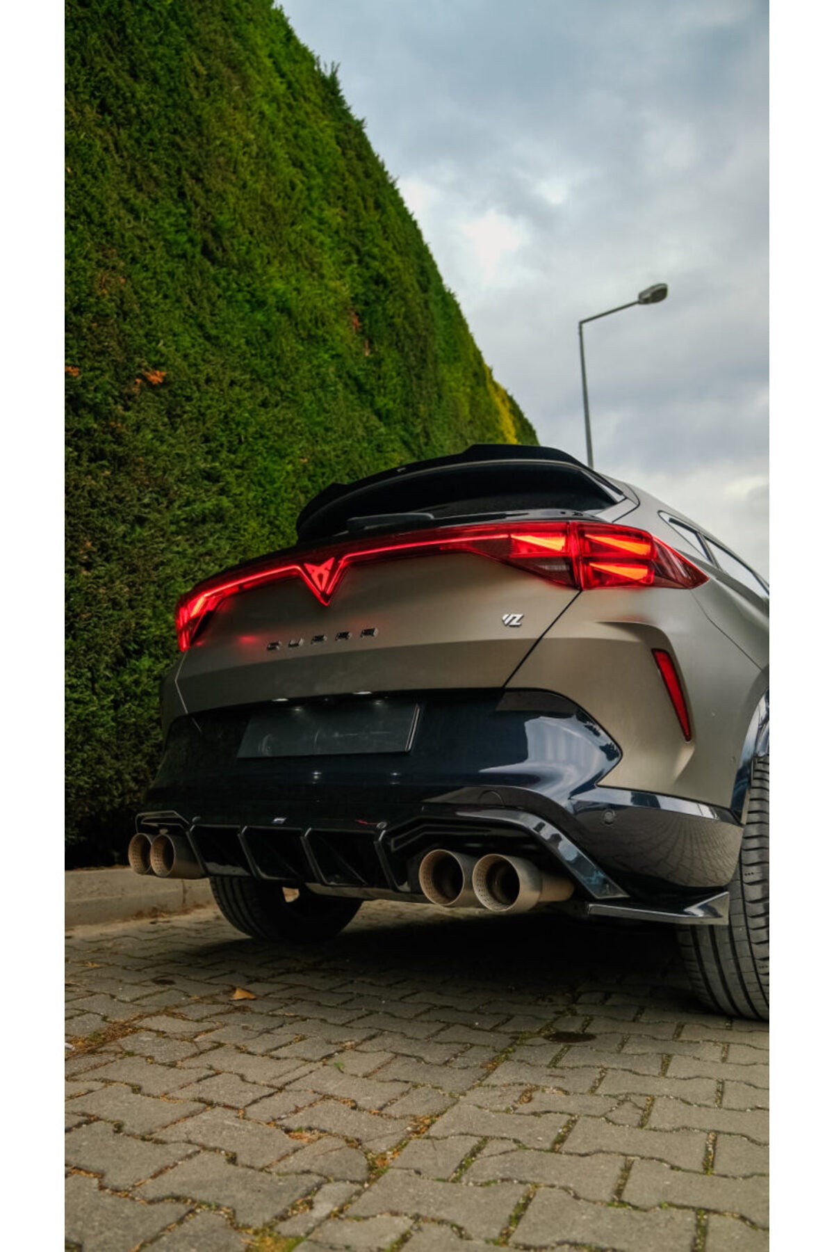 Cupra Formentor 2025+ Body Kit Seti Ön Lip Marşpiyel Difüzör Flap Spoiler
