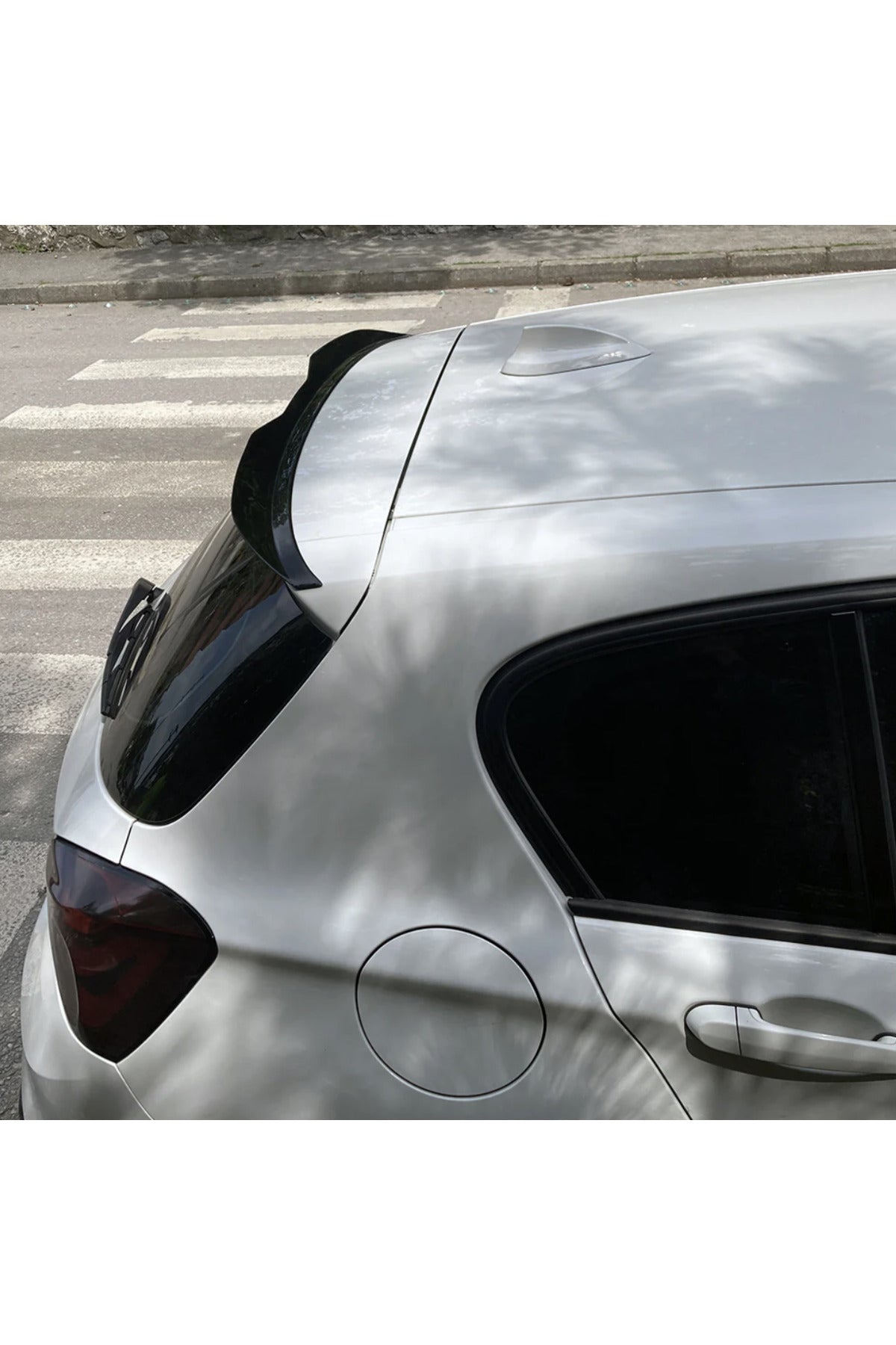 BMW F20 1 Serisi 2011-2019 Spoiler Piano Black Bagaj Üstü Spoiler Eki