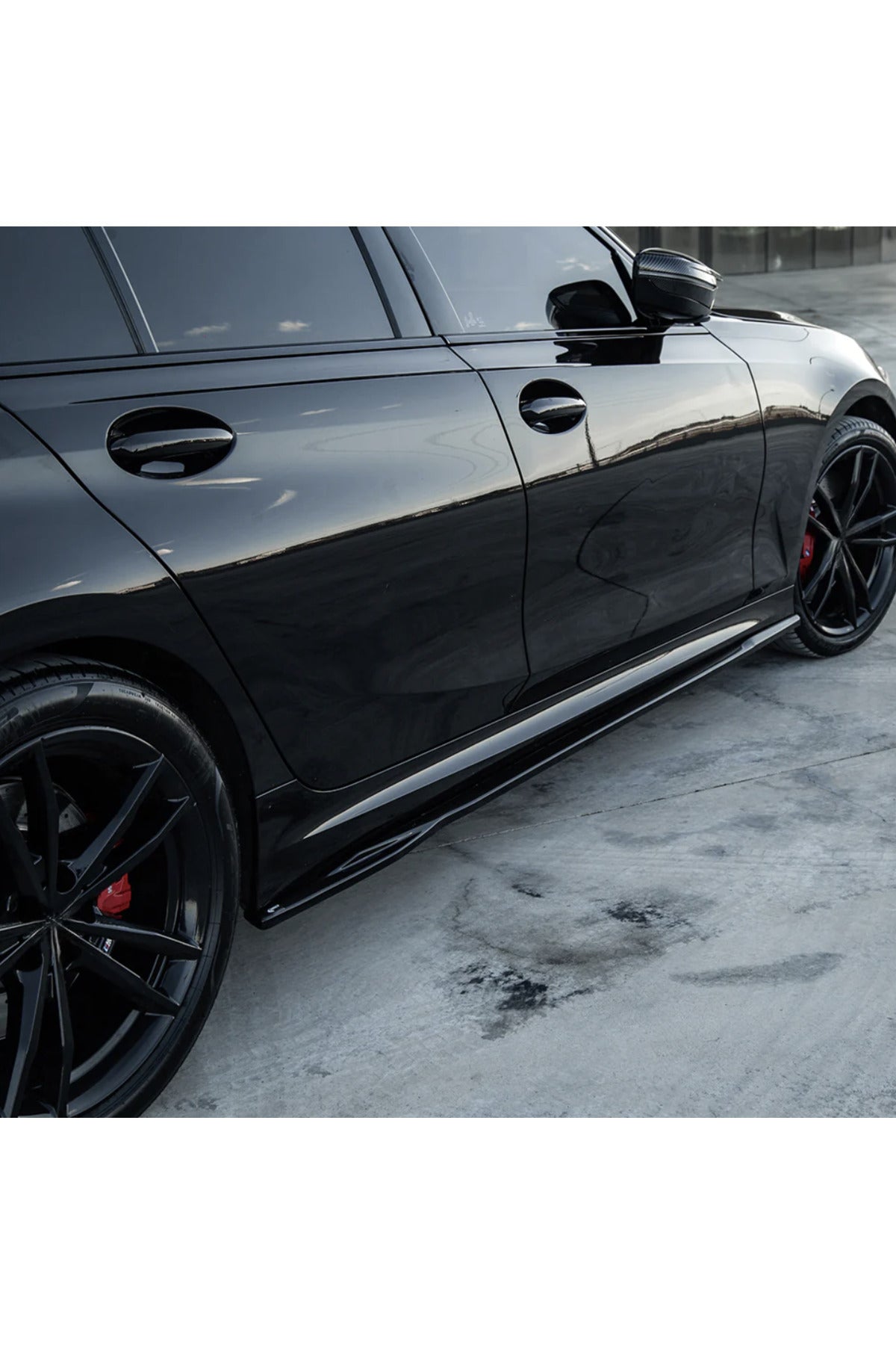 BMW 3 Serisi G20 2018+ Yan Marşpiyel M Paket Uyumlu Piano Black Marşpiyel Eki