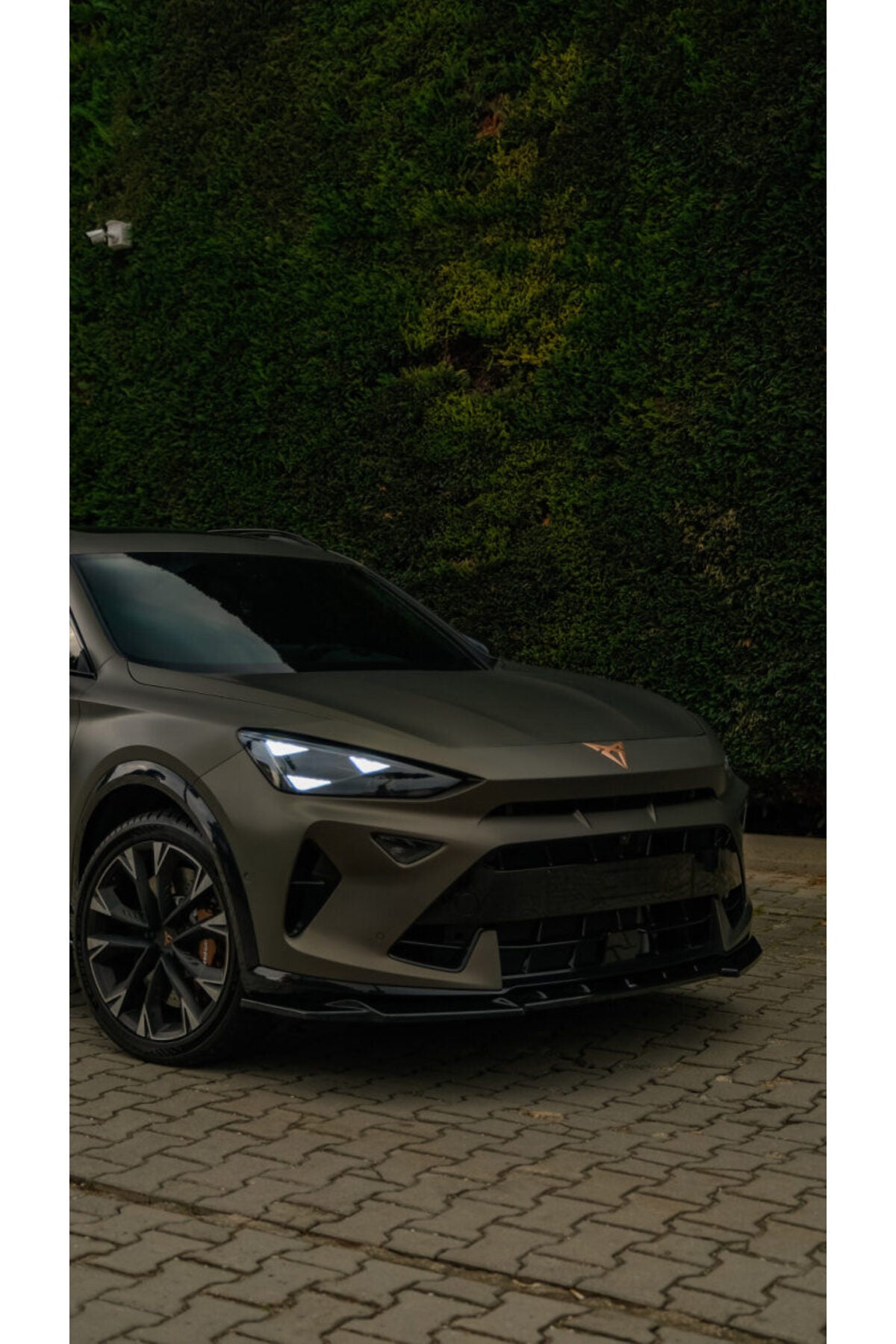 Cupra Formentor 2025+ Body Kit Seti Ön Lip Marşpiyel Difüzör Flap Spoiler