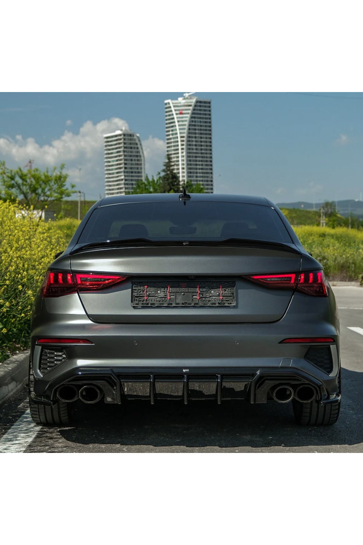 Audi A3 S Line 2020-2024 Arka Difüzör 8Y Kasa Piano Black Difüzör Eki