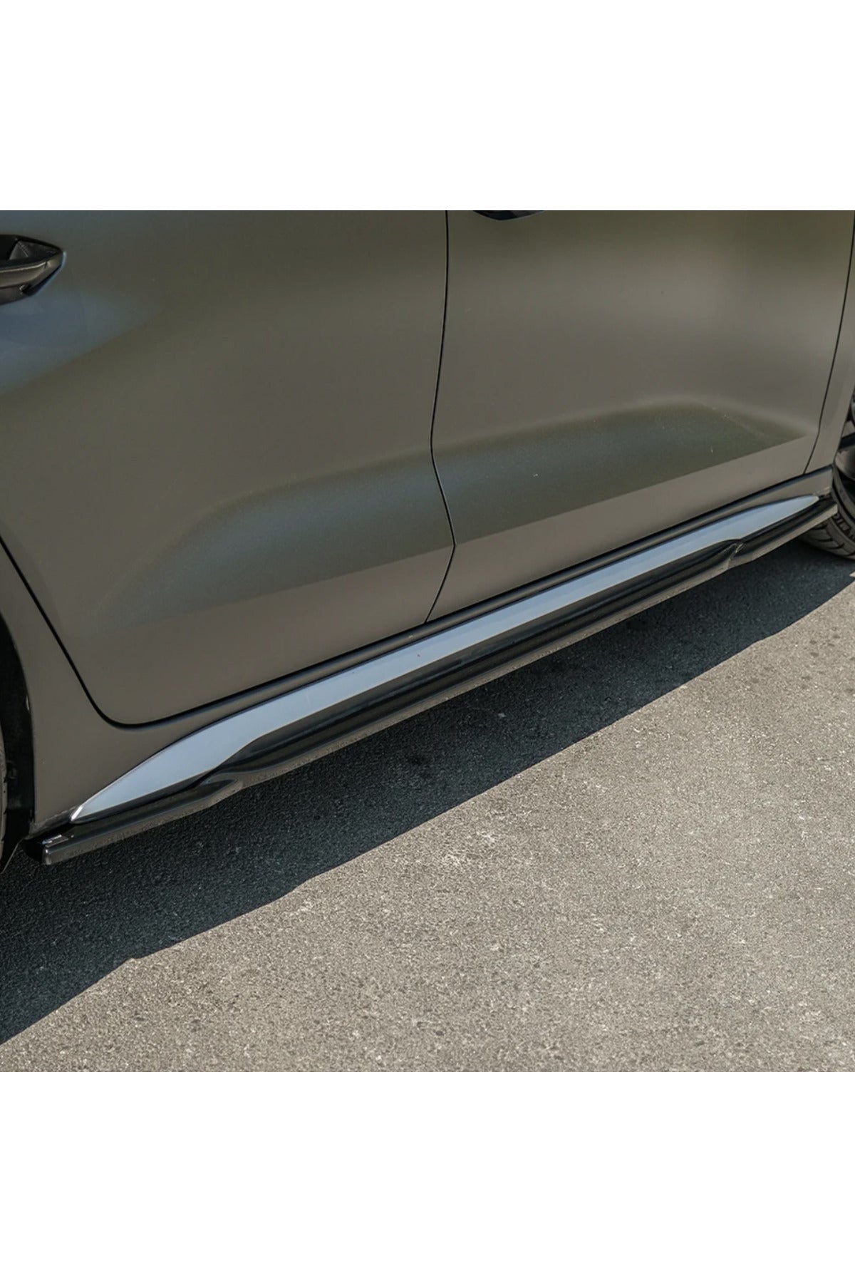 Audi A3 S Line 2020+ Yan Marşpiyel 8Y Kasa Piano Black Marşpiyel Eki Seti