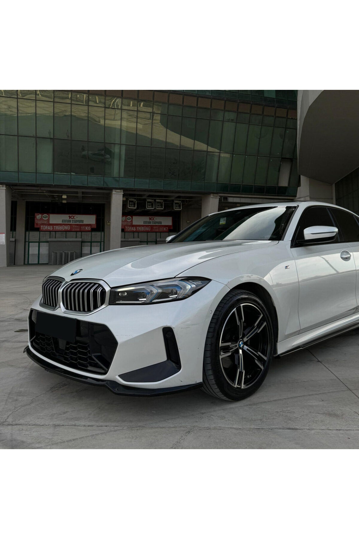 Bmw 3 Serisi G20 Lci 2022+ M Paket Body Kit Seti Ön Lip Marşpiyel Difüzör Spoiler Flap