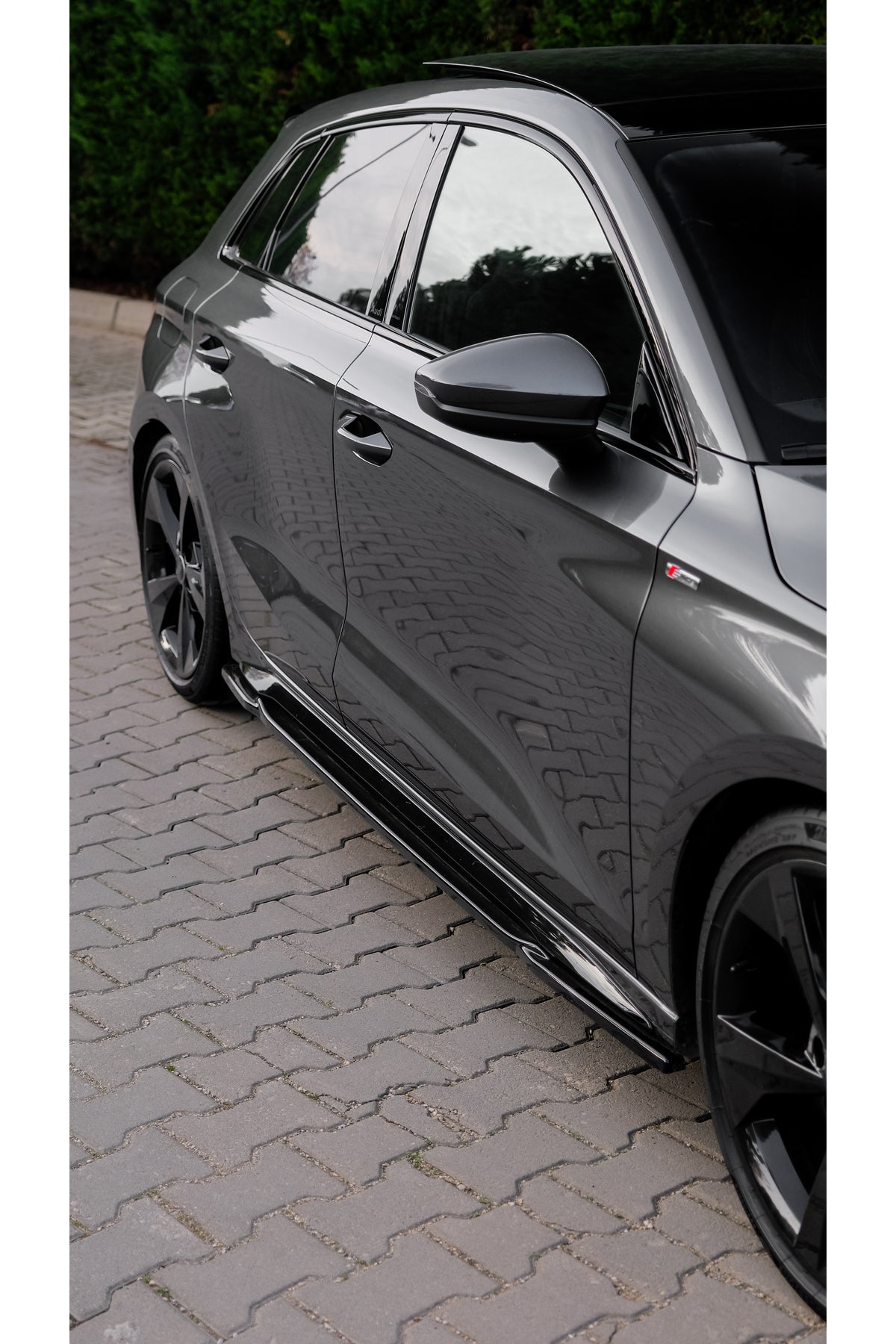 2025+ Audi A3 S Line Yan Marşpiyel Seti Piano Black ABS | Yan Etek - TMZ Garage