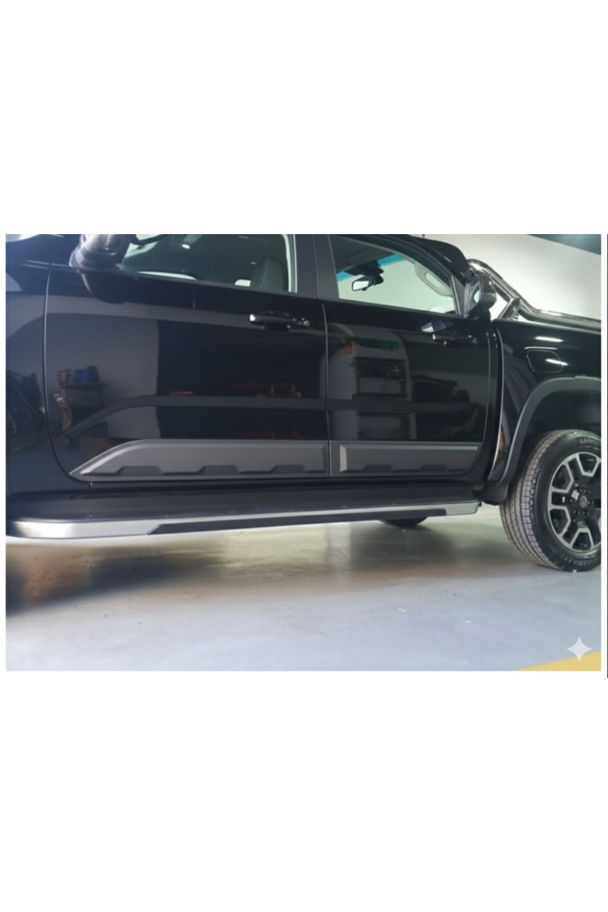 Volkswagen Amarok 2022+ Kapı Kaplama Seti | Mat Siyah Kapı Koruma / Yan Kapı Kaplama