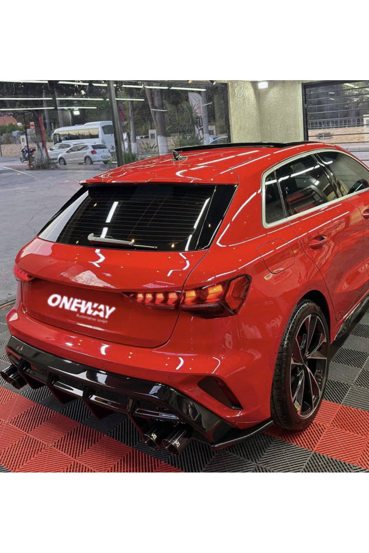 Audi A3 8Y Sportback S-Line 2025+ Arka Flap Seti | Sportif Tampon Eki & Agresif Tasarım