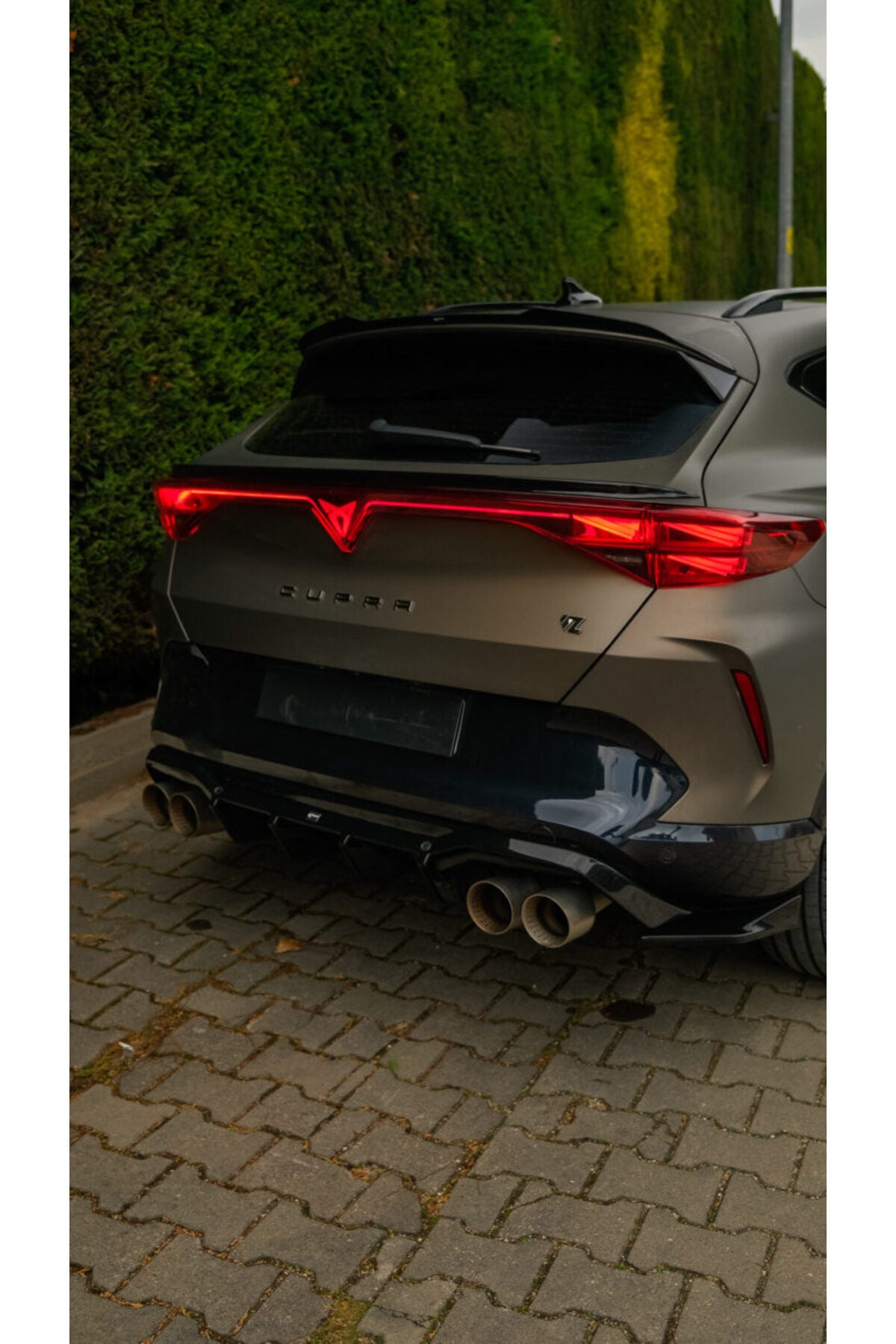 Cupra Formentor 2025+ Body Kit Seti Ön Lip Marşpiyel Difüzör Flap Spoiler