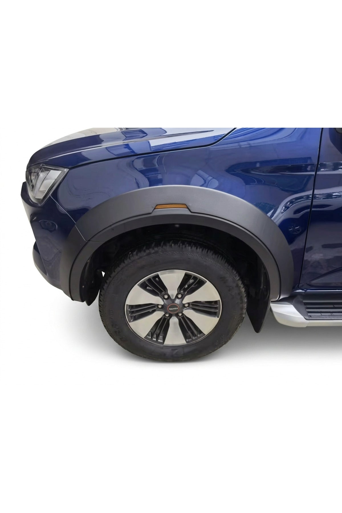 2020+ Isuzu D-Max Çamurluk Dodik Seti Reflektörlü Kabartma Kaplama Koruma Off Road İthal - TMZ Garage