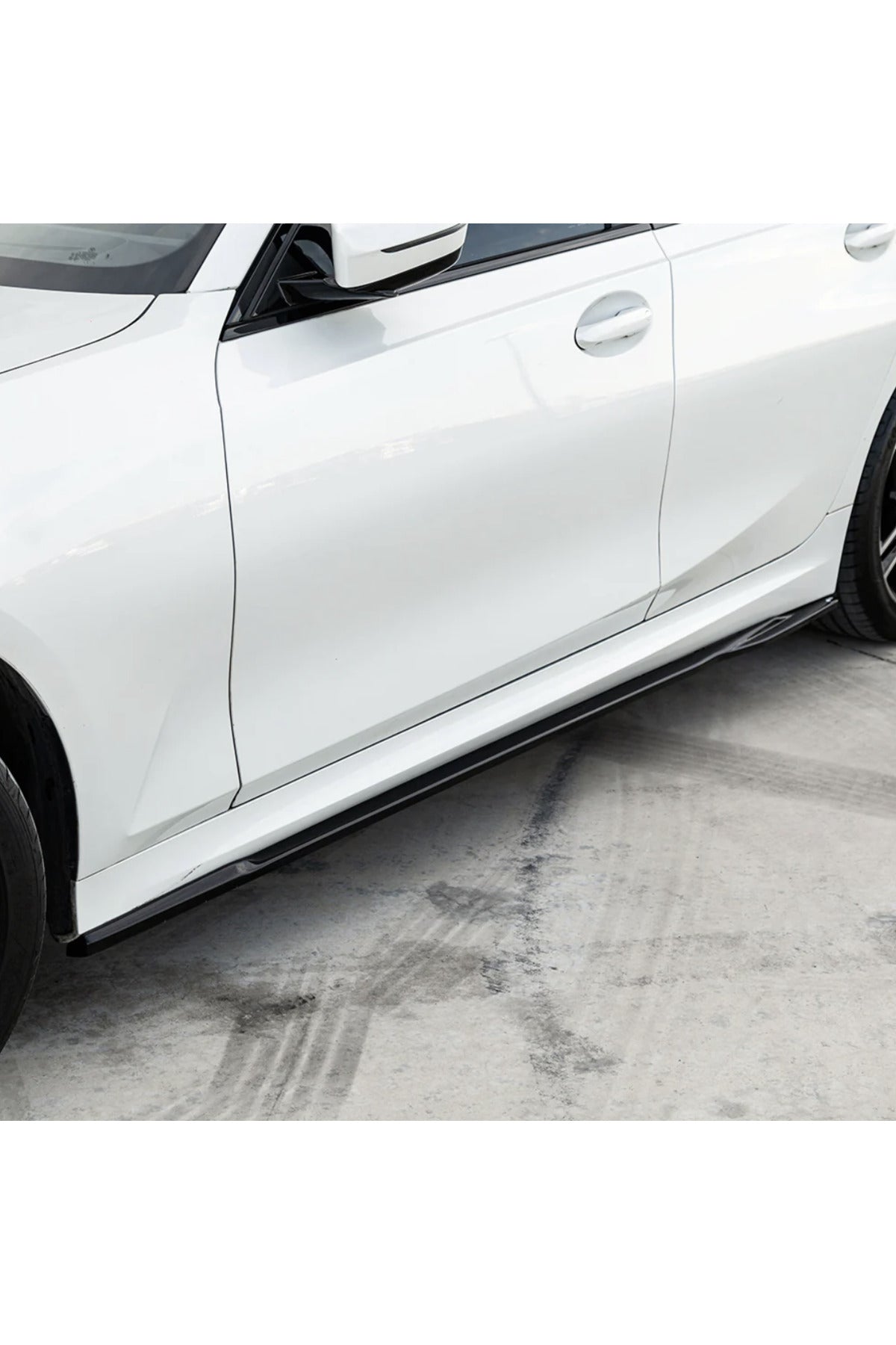 BMW 3 Serisi G20 2018+ Yan Marşpiyel M Paket Uyumlu Piano Black Marşpiyel Eki