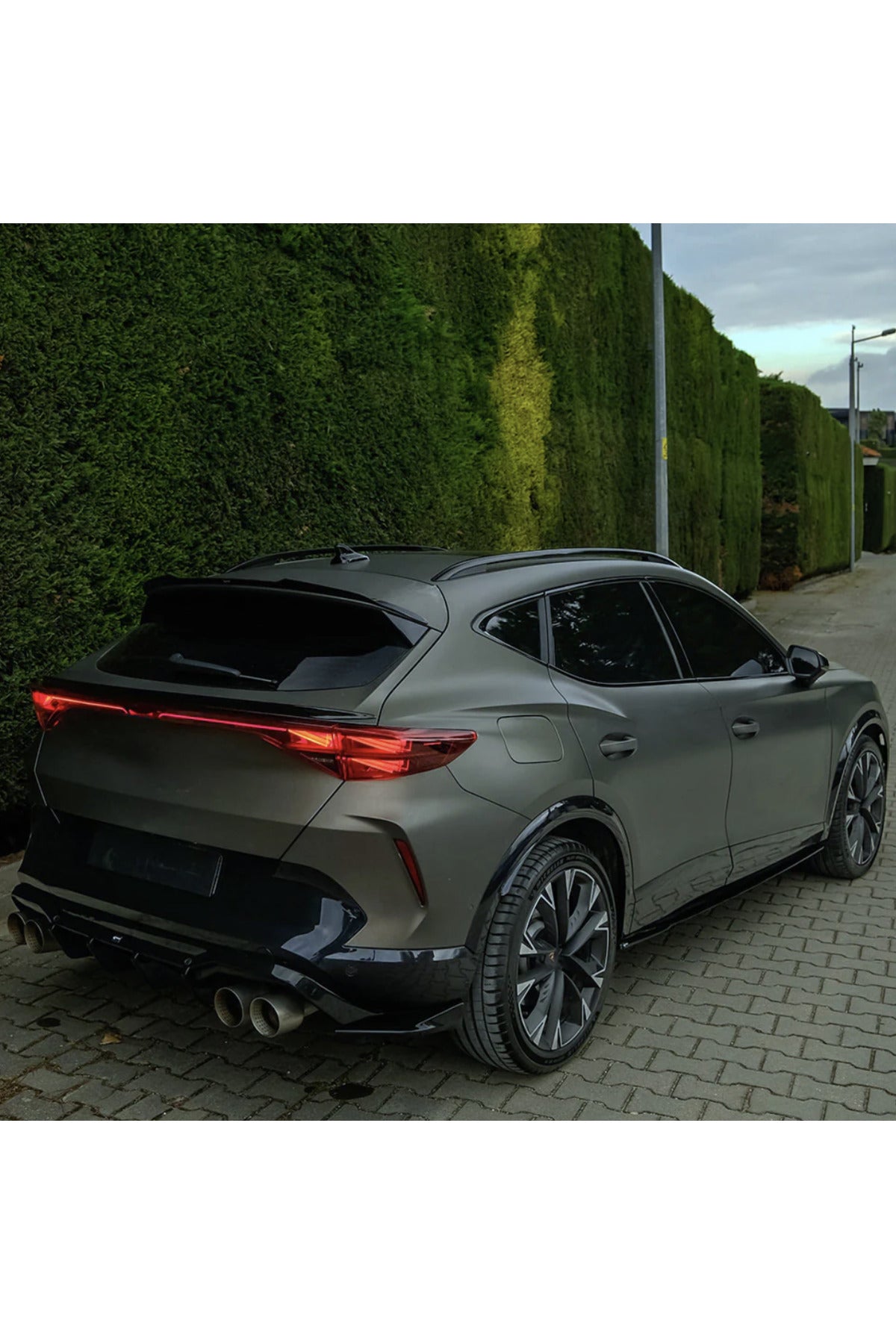 Cupra Formentor 2020+ Arka Difüzör & Flap Seti | Agresif Tampon Altı Tasarım & Sportif Görünüm