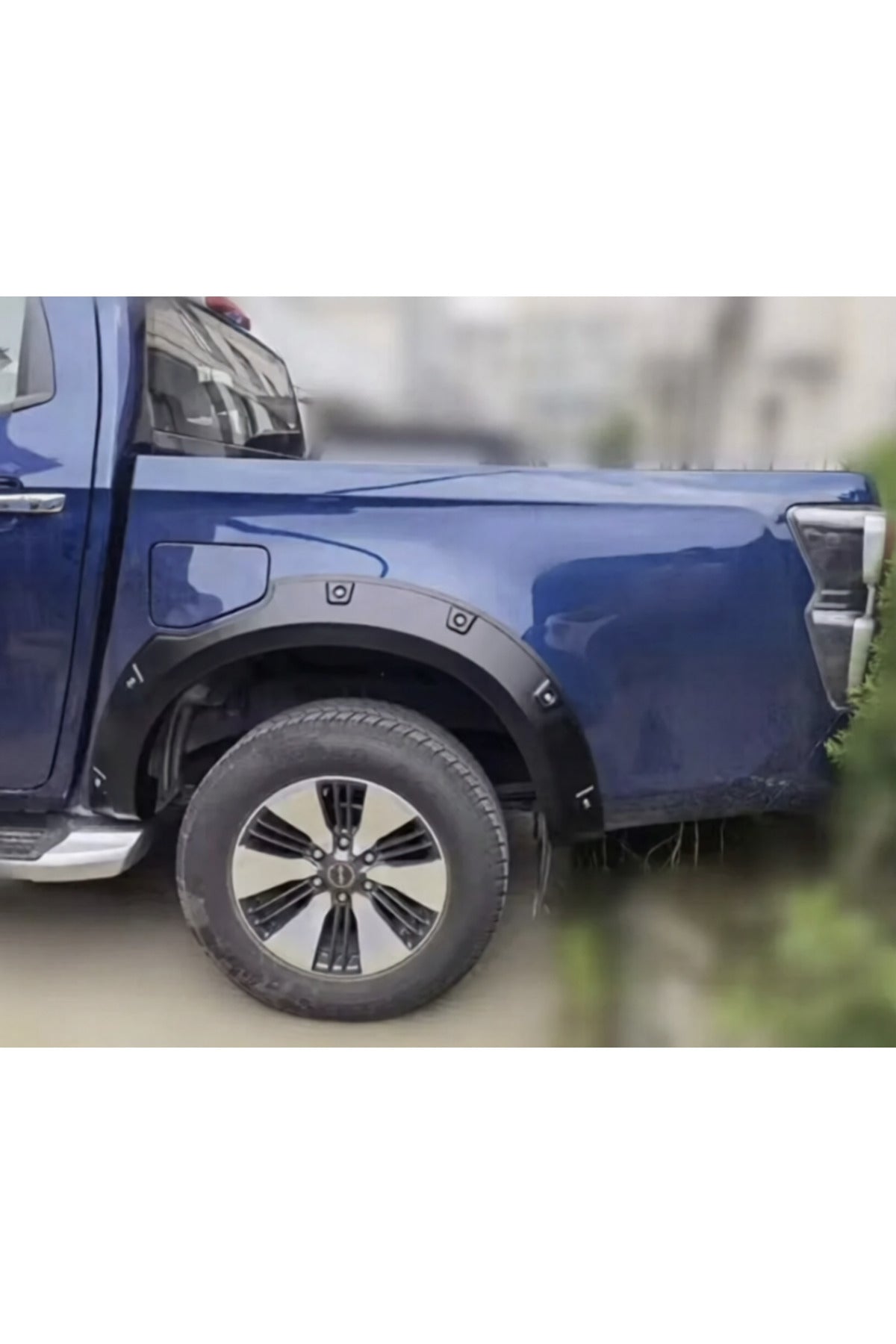 2021+ Isuzu D-Max Çamurluk Dodik Seti Kabartma Kaplama Koruma Vidalı Görünüm Off Road İthal - TMZ Garage