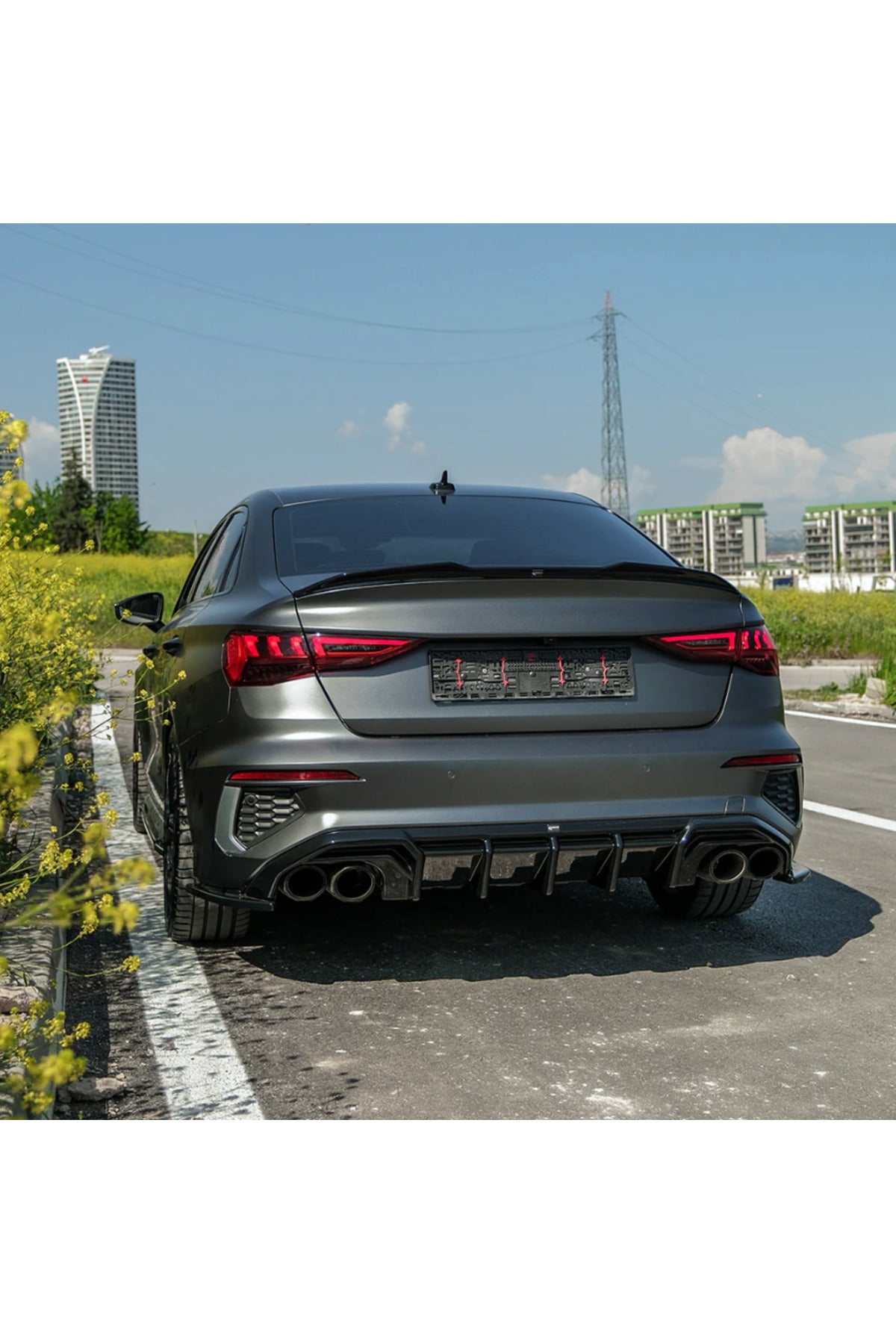 Audi A3 S Line 2020-2024 Arka Difüzör 8Y Kasa Piano Black Difüzör Eki