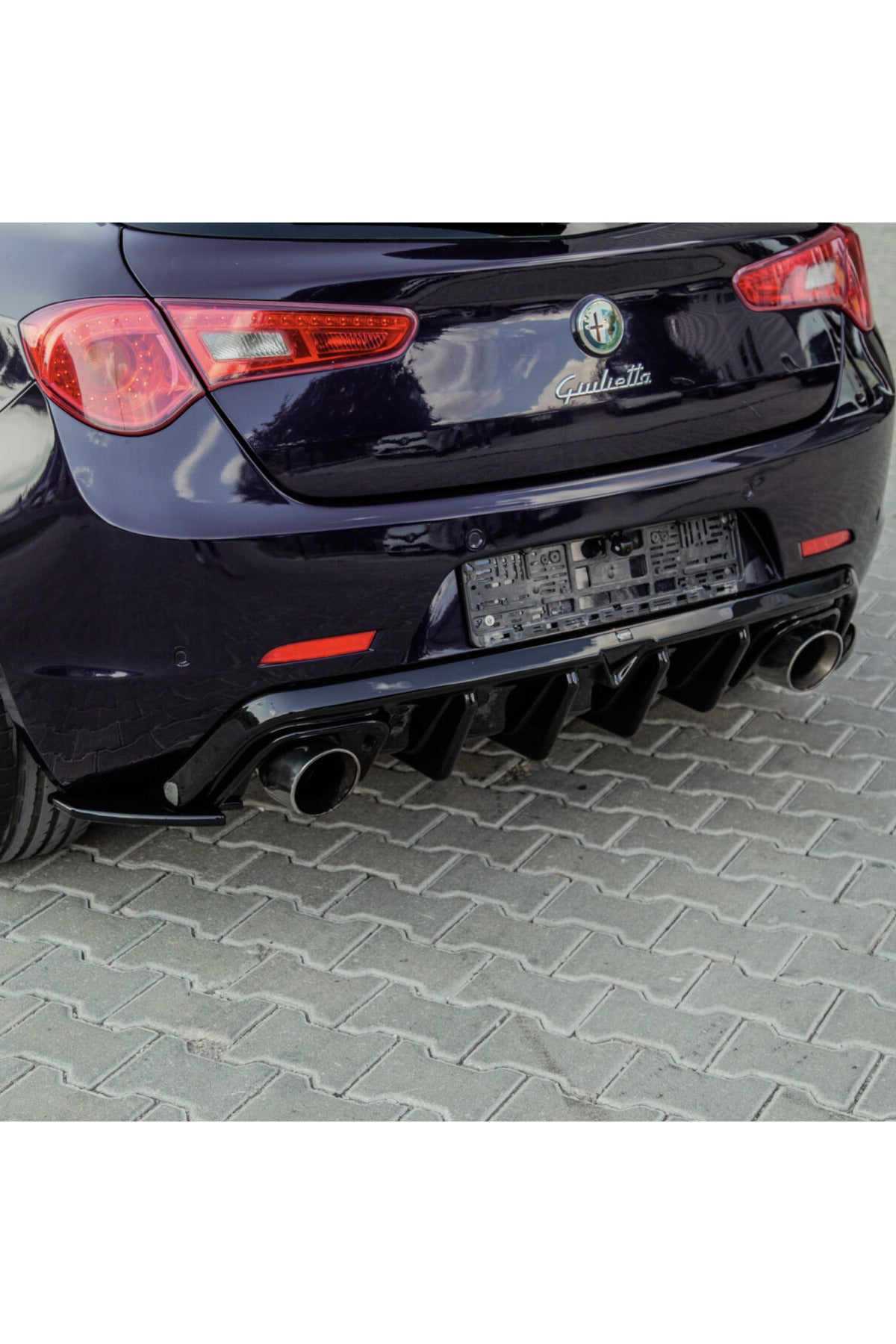 Alfa Romeo Giulietta Arka Difüzör & Flap Seti | Sportif Tampon Altı Tasarım & Agresif Görünüm
