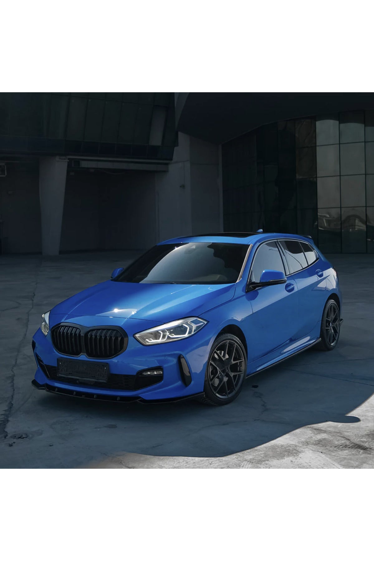 BMW 1 Serisi F40 2019-2024 Yan Marşpiyel M Paket Uyumlu Piano Black Marşpiyel Eki