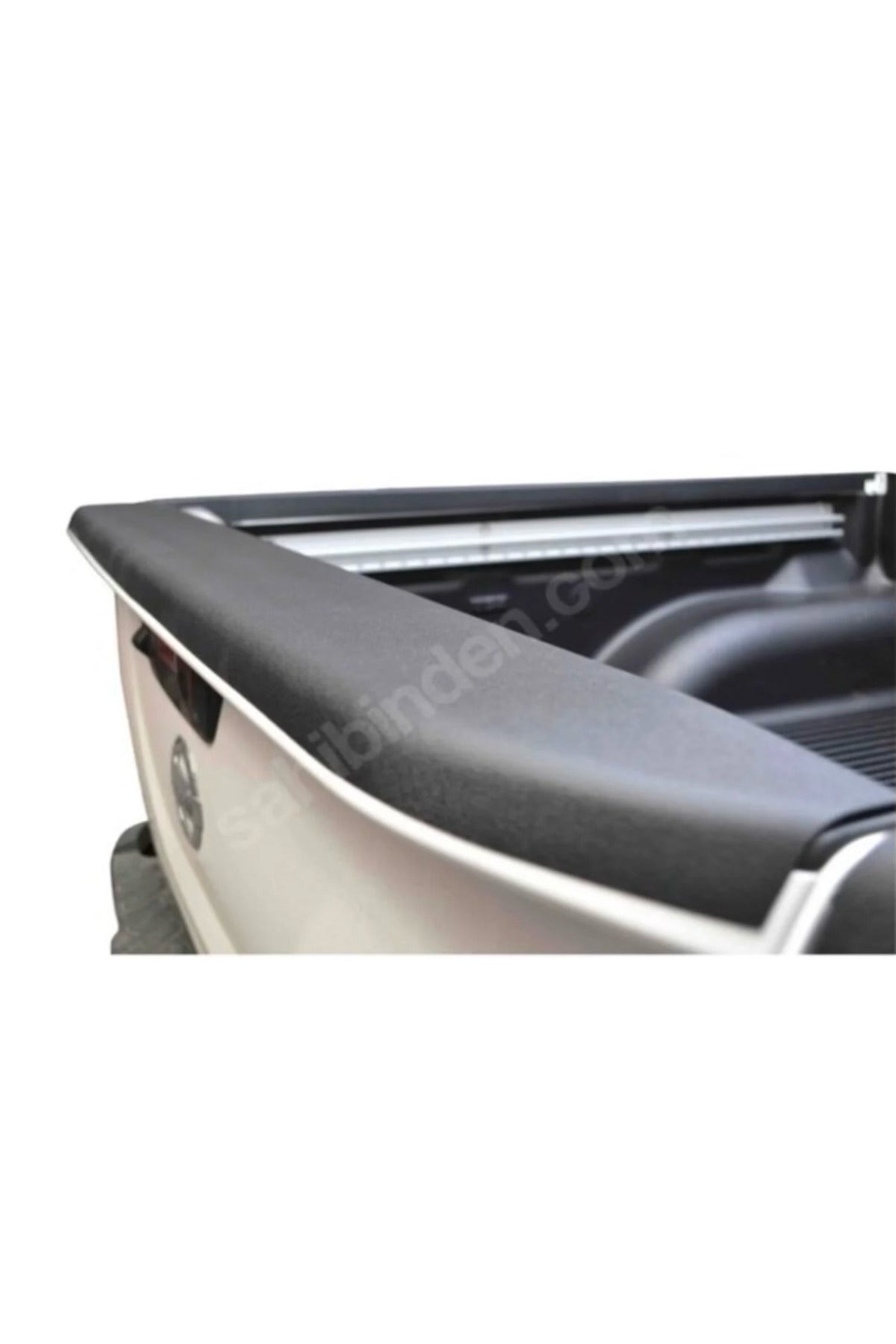 2014-21 Nissan Navara Bagaj Kapak Üstü Spoiler Koruma