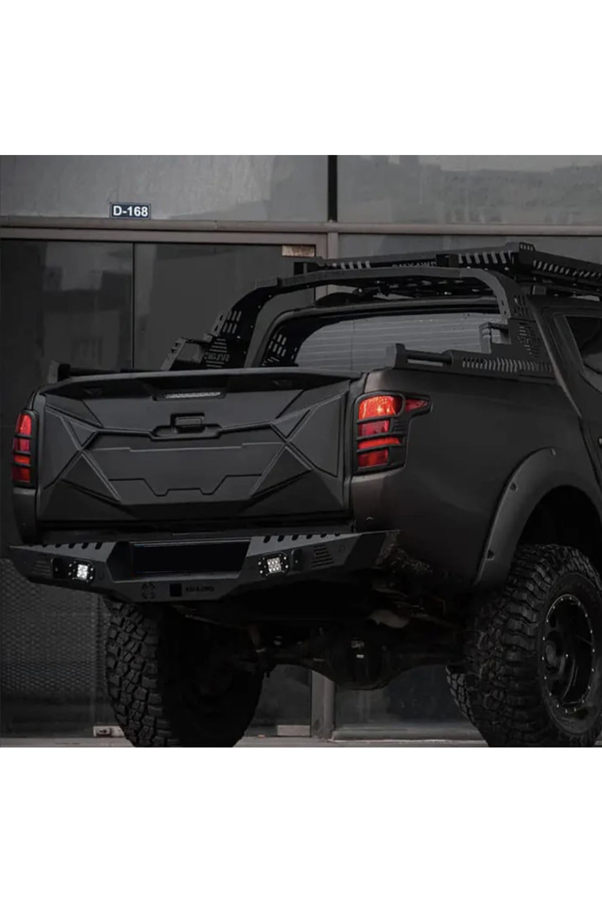 Mitsubishi L200 2015+ Bagaj Kapağı Kaplama Kabartma ABS Koruyucu Siyah Dış Aksesuar