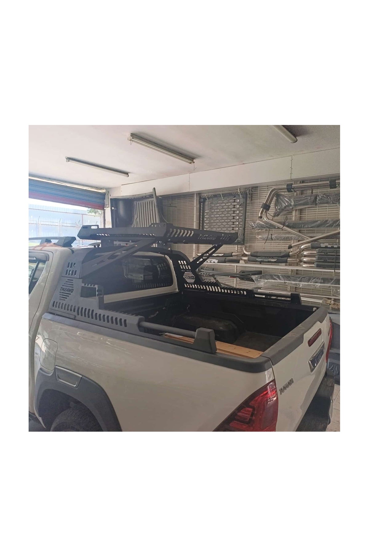 Ford Ranger 2012-2022 Uyumlu 3 mm Sepetli Roll Bar | Siyah Off-Road Tasarım | Dayanıklı Metal Kasa Aksesuarı