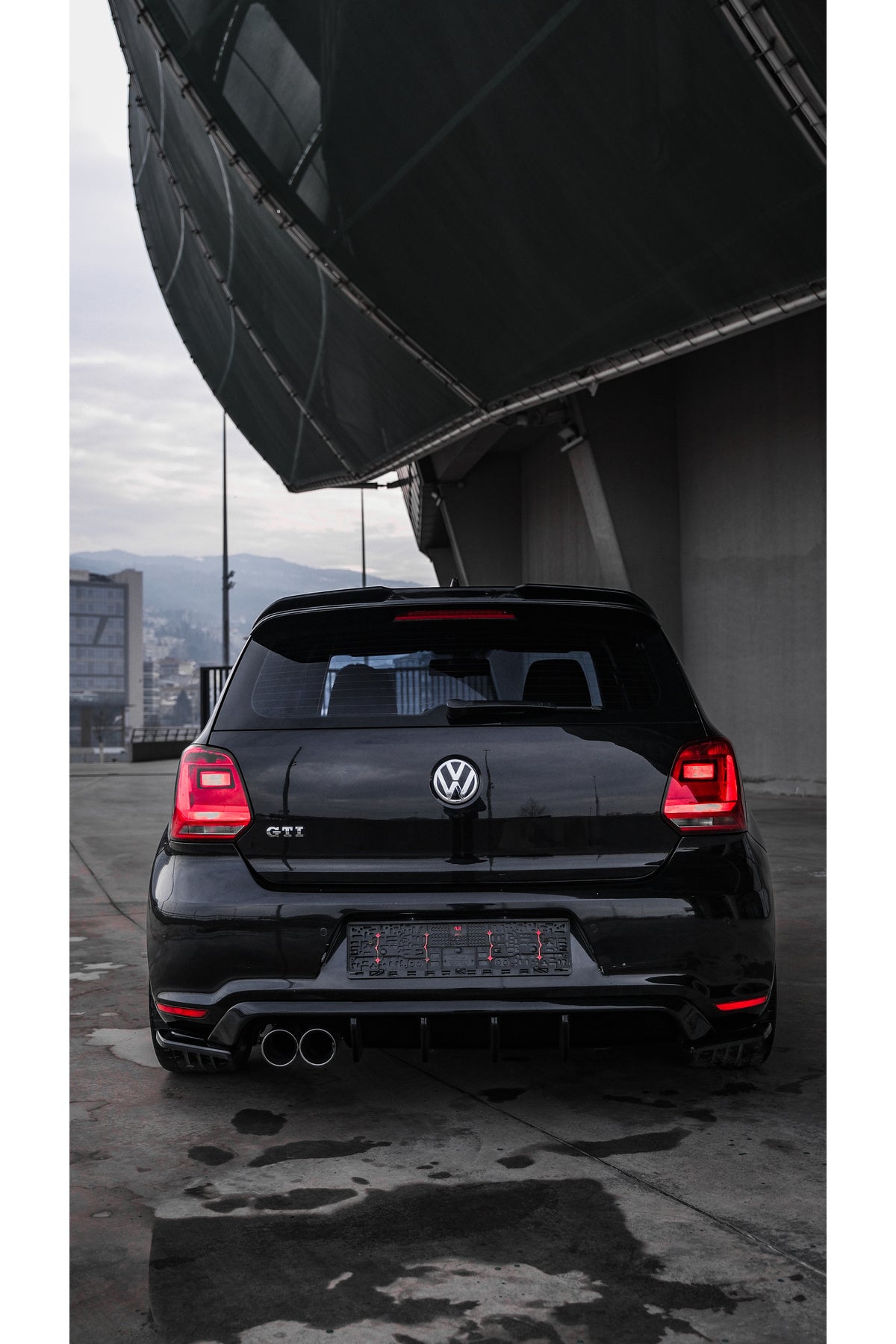 Volkswagen Polo GTI 2009-2014 Piano Black Bagaj Spoilerı | Parlak Siyah Premium Tasarım