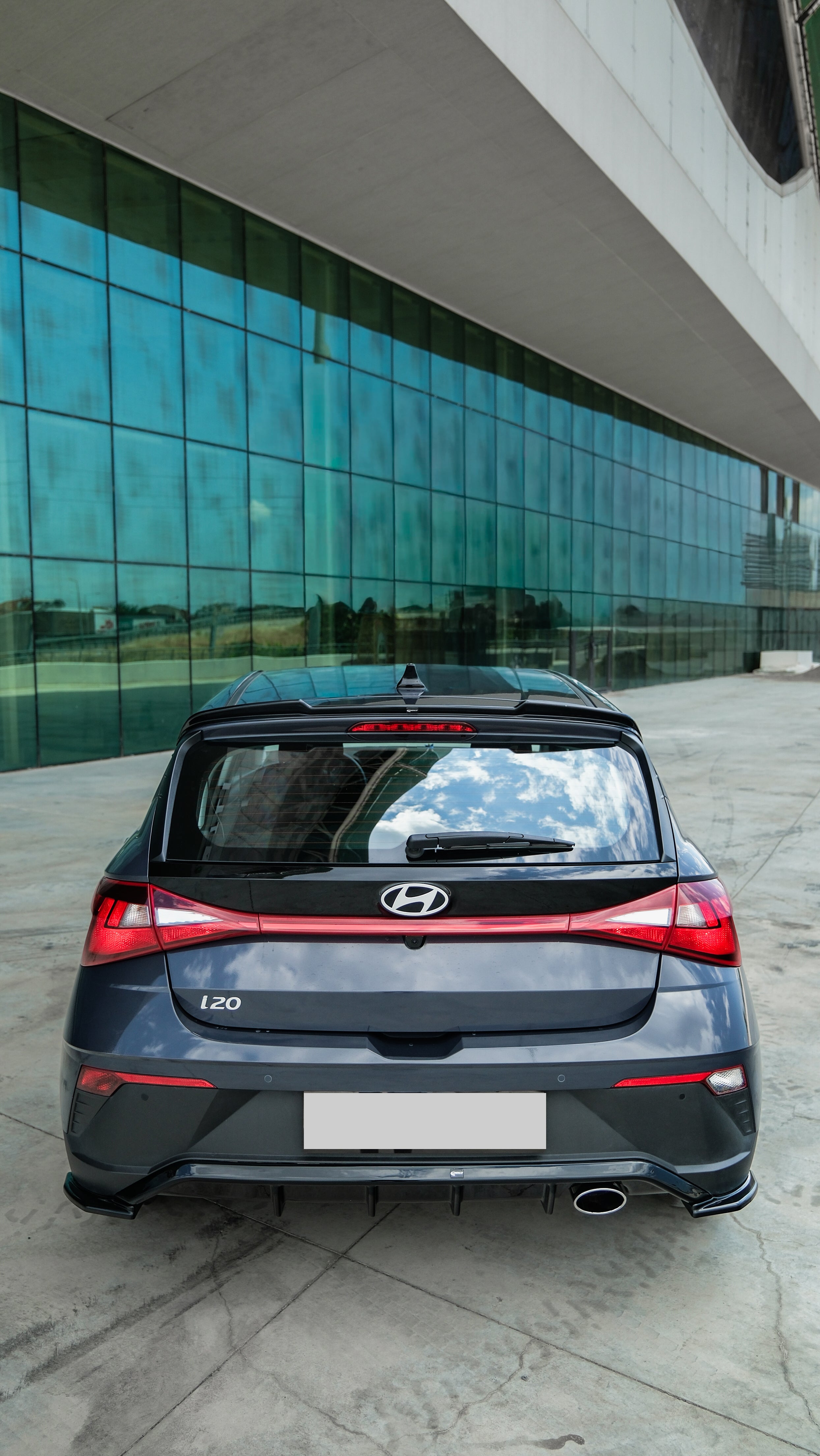 Hyundai i20 2023+ Body Kit Set Ön Lip Marşpiyel Difüzör Arka Flap Bagaj Spoiler Parlak Siyah