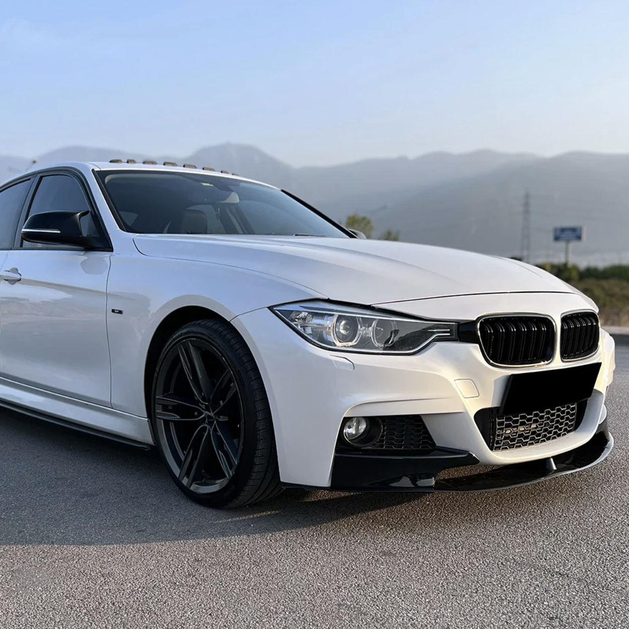 BMW F30 M Sport Ön Lip ve Flap 2012-2019 Uyumlu Ön Tampon Eki