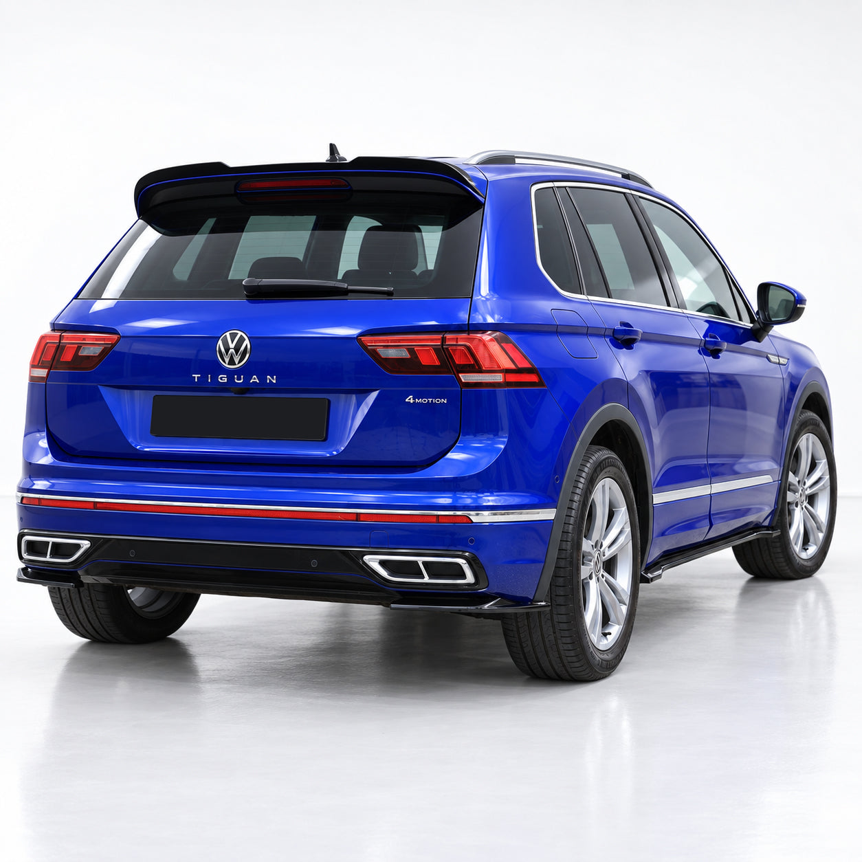 Volkswagen Tiguan R-Line 2020-2024 Parlak Siyah Arka Flap Seti | Sportif Arka Tampon Eki